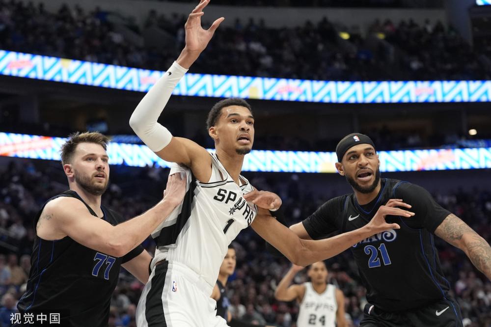 基抛出了一 基抛出了一